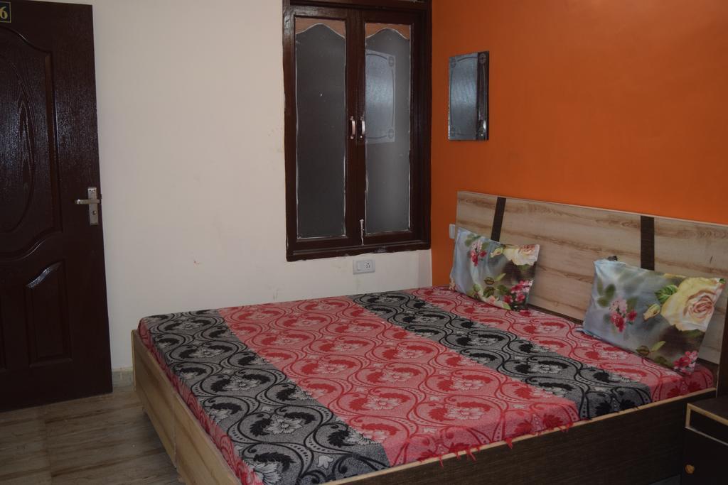 Hotel Diamond Heritage Amritsar Pokoj fotografie